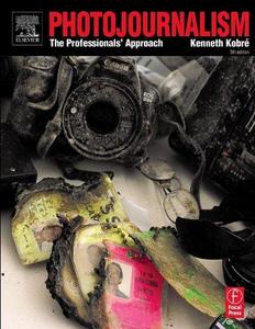 Photojournalism : the professionals' approach