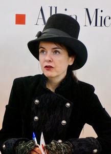 Amélie Nothomb cover